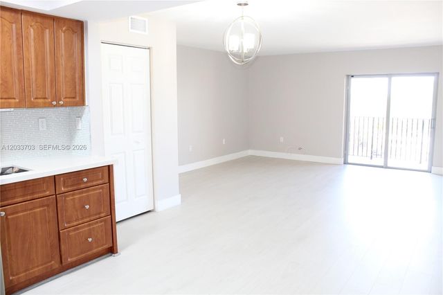 6780 W 2nd Court 401, Hialeah, FL 33012