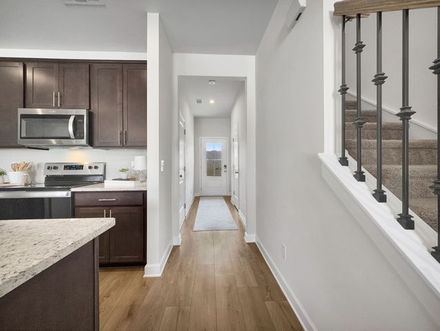 105 Fister Dr, Lebanon, TN 37090