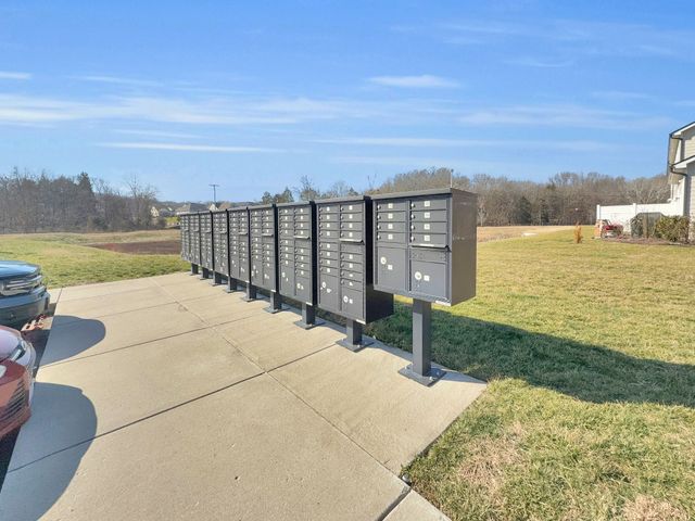 105 Fister Dr, Lebanon, TN 37090