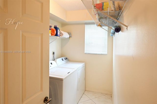 10315 NW 24th Pl 101, Sunrise, FL 33322