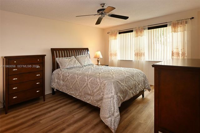 10315 NW 24th Pl 101, Sunrise, FL 33322