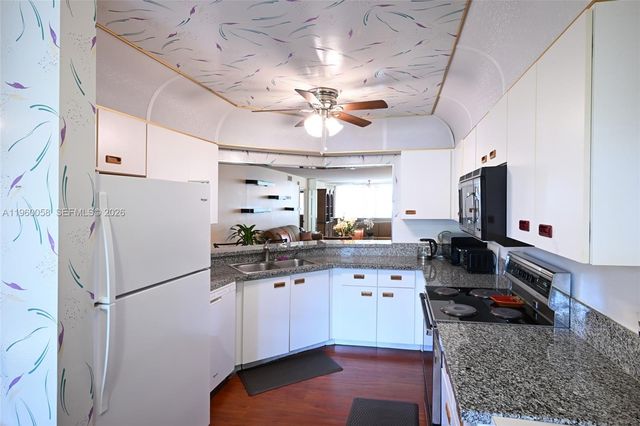 10315 NW 24th Pl 101, Sunrise, FL 33322