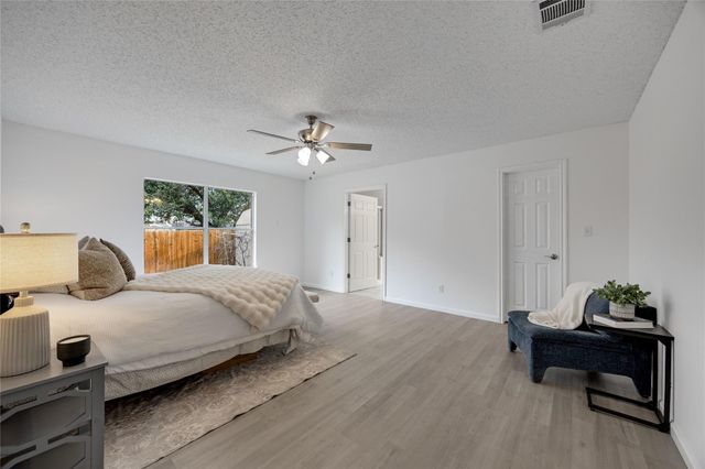 10911 Claywood DR, Austin, TX 78753