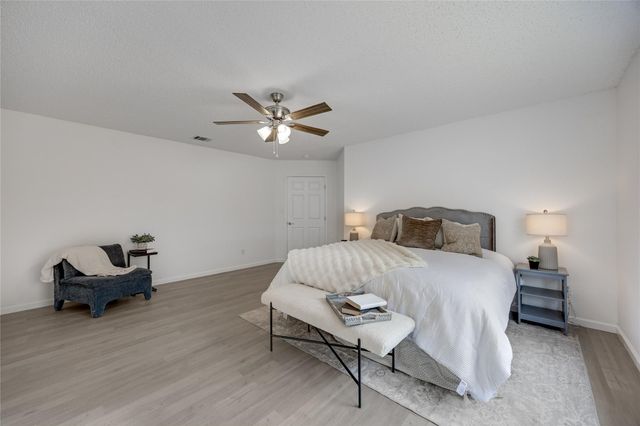 10911 Claywood DR, Austin, TX 78753