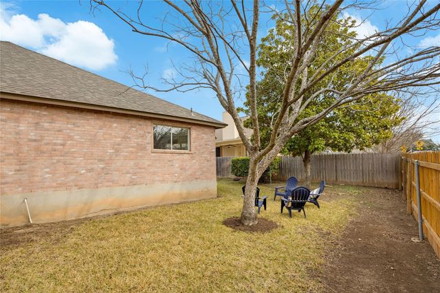 10911 Claywood DR, Austin, TX 78753