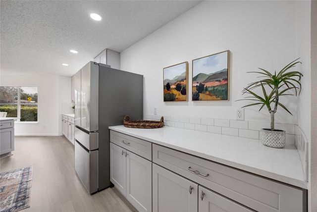 10911 Claywood DR, Austin, TX 78753