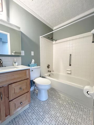 5658 Springdale Road, Colerain Twp, OH 45251