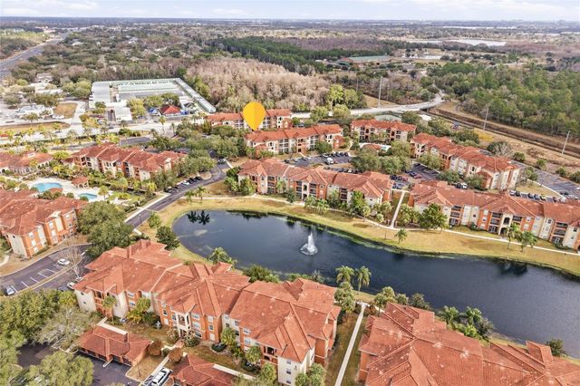 5512 METROWEST BOULEVARD 201, Orlando, FL 32811