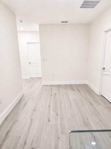 2618 ANGEL FALLS DRIVE, Davenport, FL 33837
