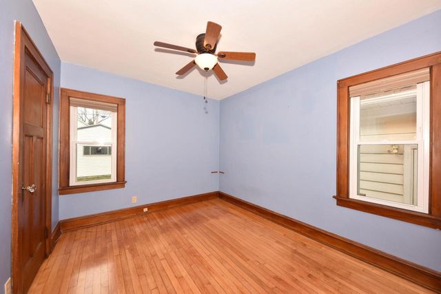 6425 W Chambers STREET, Milwaukee, WI 53210