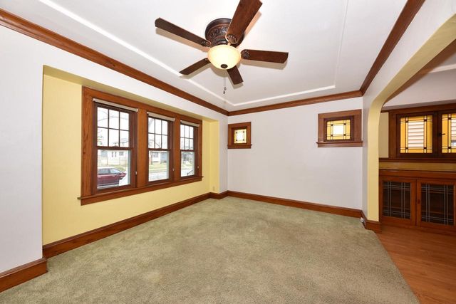 6425 W Chambers STREET, Milwaukee, WI 53210