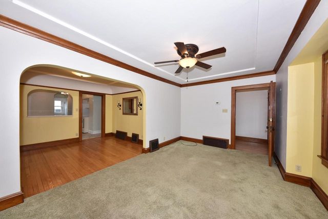 6425 W Chambers STREET, Milwaukee, WI 53210