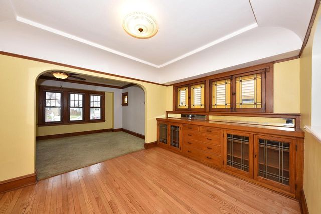 6425 W Chambers STREET, Milwaukee, WI 53210