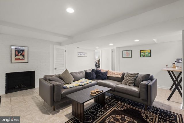4624 EDGEFIELD RD, Bethesda, MD 20814