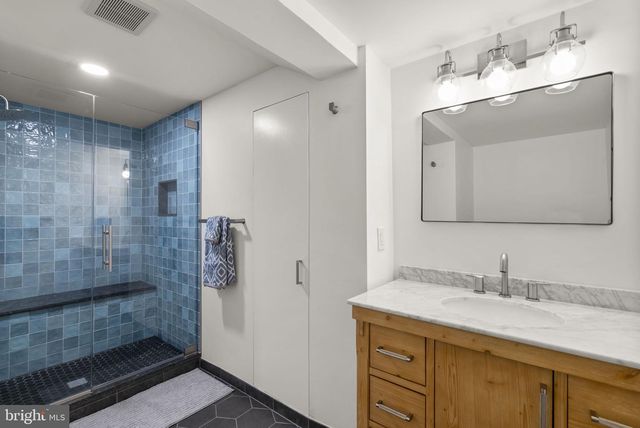 4624 EDGEFIELD RD, Bethesda, MD 20814