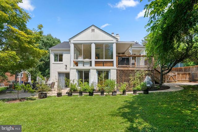4624 EDGEFIELD RD, Bethesda, MD 20814