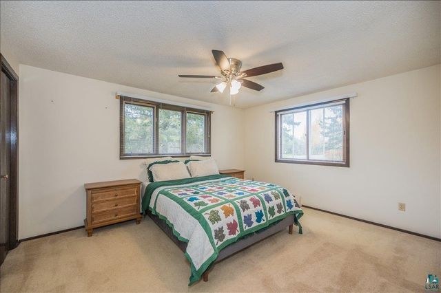 6521 Hughitt Ave, Superior, WI 54880