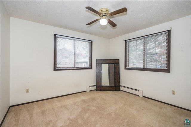6521 Hughitt Ave, Superior, WI 54880