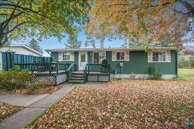 6521 Hughitt Ave, Superior, WI 54880