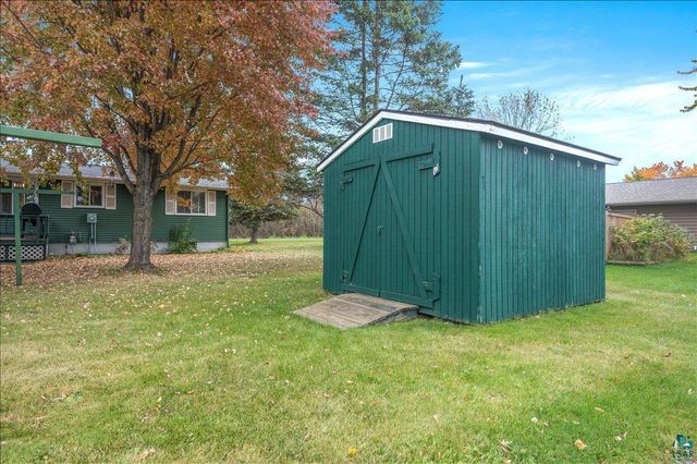 6521 Hughitt Ave, Superior, WI 54880