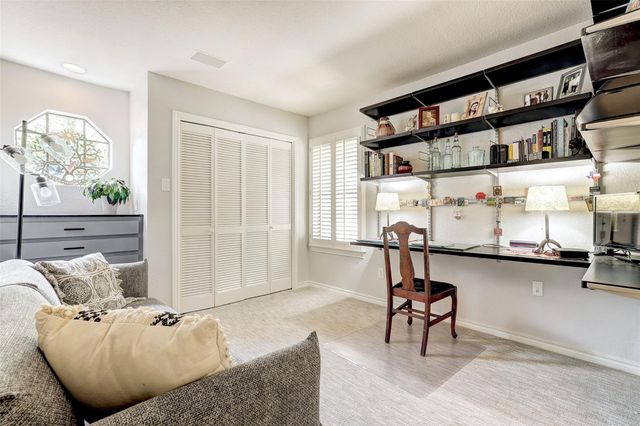 8200 Neely DR 223, Austin, TX 78759