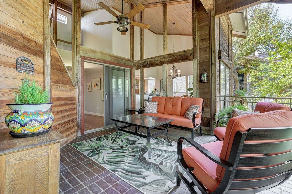 8200 Neely DR 223, Austin, TX 78759