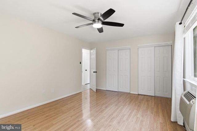 903 CRICKET LN, Woodbridge, NJ 07095