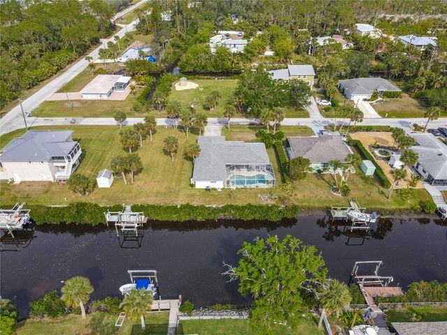 9008 ALLAPATA LANE, Venice, FL 34293