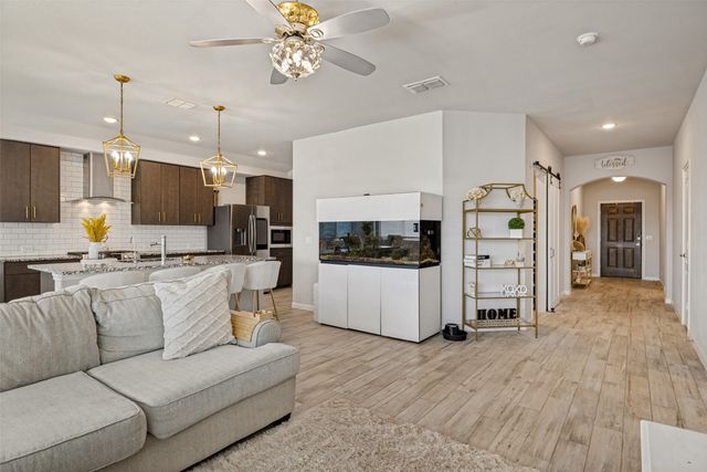 828 Foxtail Bend, Lavon, TX 75166