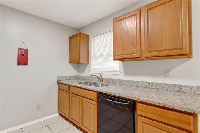 801 Trailwood Drive W, Mobile, AL 36608