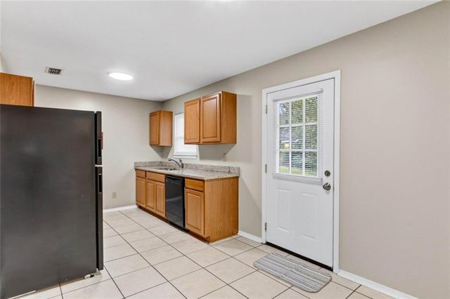 801 Trailwood Drive W, Mobile, AL 36608