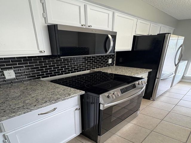 10101 S Gessner Road 515, Houston, TX 77071