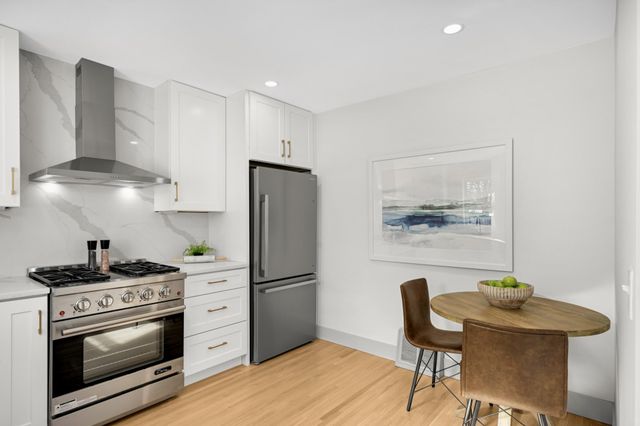 5544 Irving Avenue S, Minneapolis, MN 55419