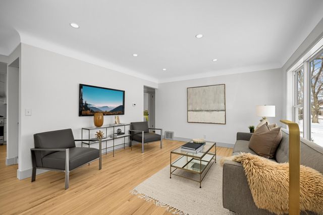 5544 Irving Avenue S, Minneapolis, MN 55419