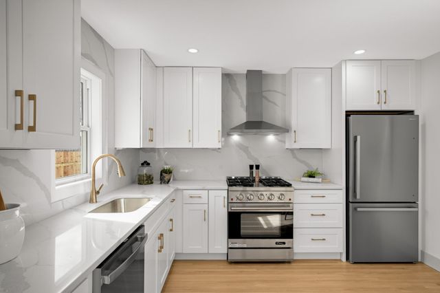 5544 Irving Avenue S, Minneapolis, MN 55419