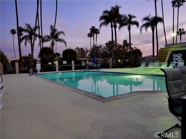 24921 Muirlands Boulevard 202, Lake Forest (el Toro), CA 92630