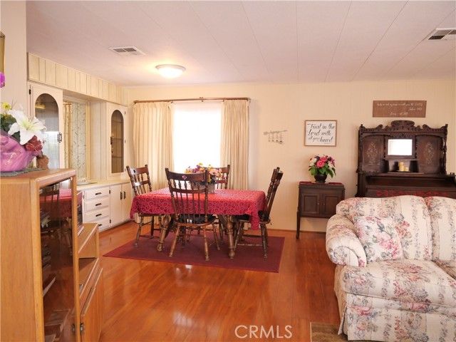 24921 Muirlands Boulevard 202, Lake Forest (el Toro), CA 92630