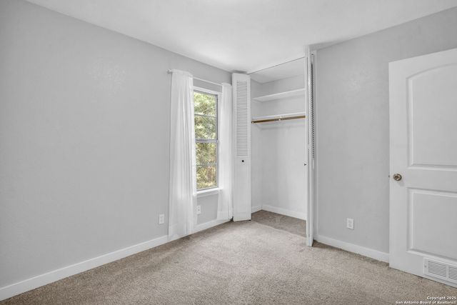 8211 Berrycreek, San Antonio, TX 78218