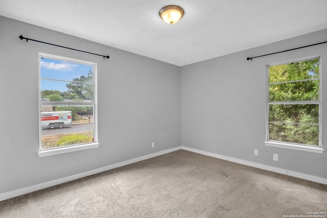 8211 Berrycreek, San Antonio, TX 78218