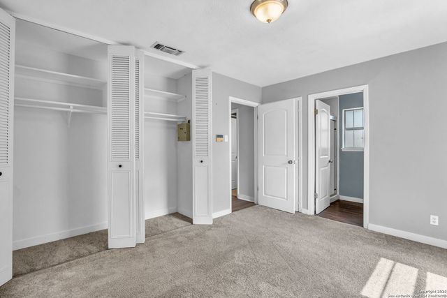 8211 Berrycreek, San Antonio, TX 78218