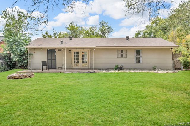 8211 Berrycreek, San Antonio, TX 78218