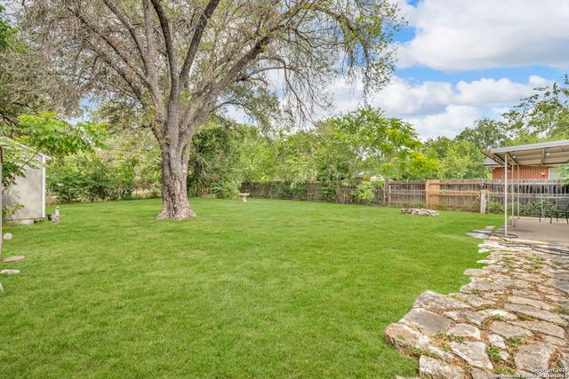 8211 Berrycreek, San Antonio, TX 78218