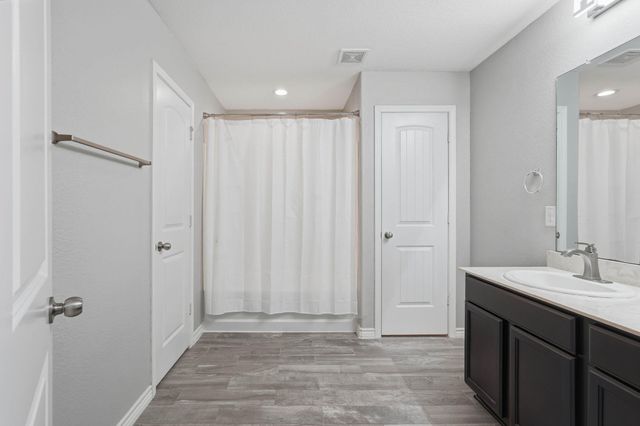 9431 Paloma Creek Drive, Tomball, TX 77375