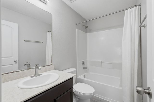 9431 Paloma Creek Drive, Tomball, TX 77375