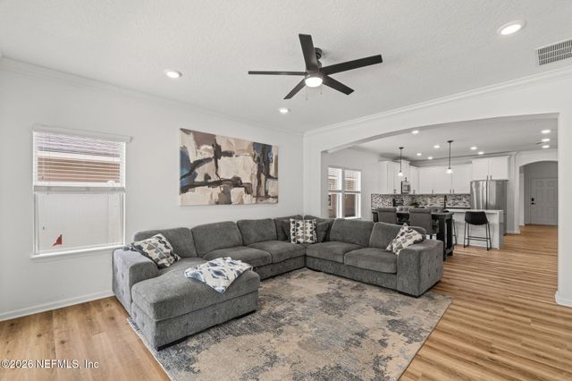 15822 TISONS BLUFF Road, Jacksonville, FL 32218