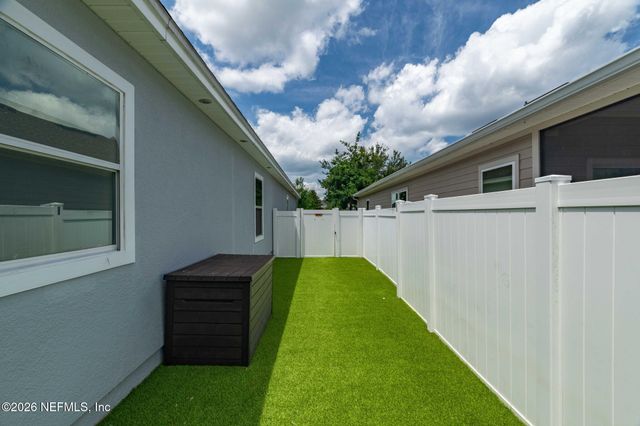 15822 TISONS BLUFF Road, Jacksonville, FL 32218