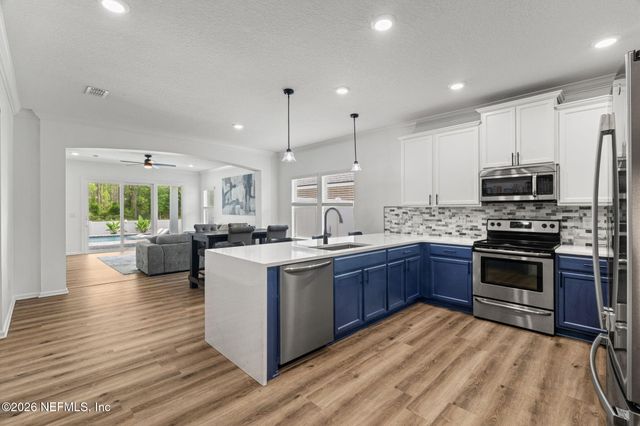 15822 TISONS BLUFF Road, Jacksonville, FL 32218