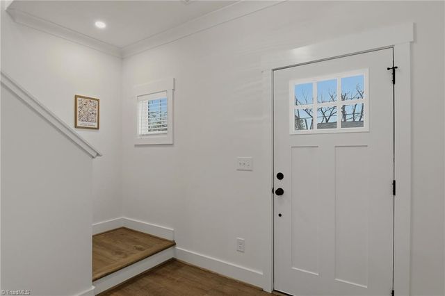 832 Vandar Drive, Winston-salem, NC 27106