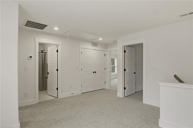 832 Vandar Drive, Winston-salem, NC 27106