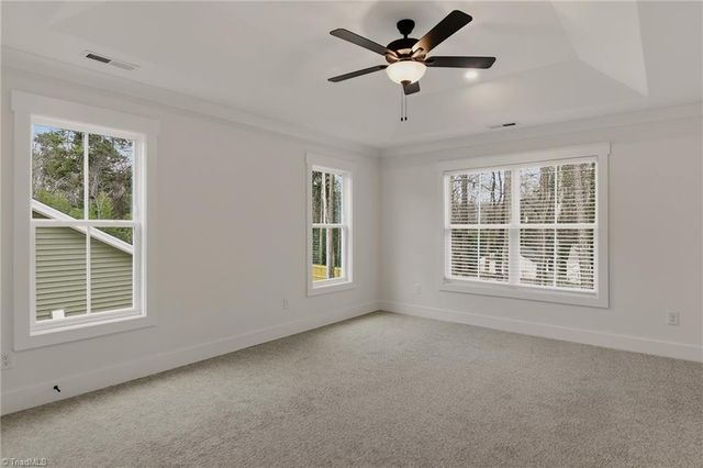 832 Vandar Drive, Winston-salem, NC 27106